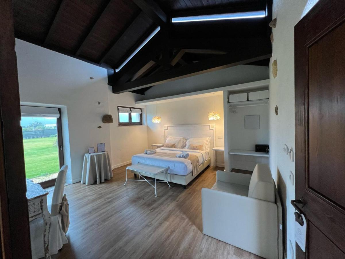 Corte Maddalena Camere Capoterra Dış mekan fotoğraf