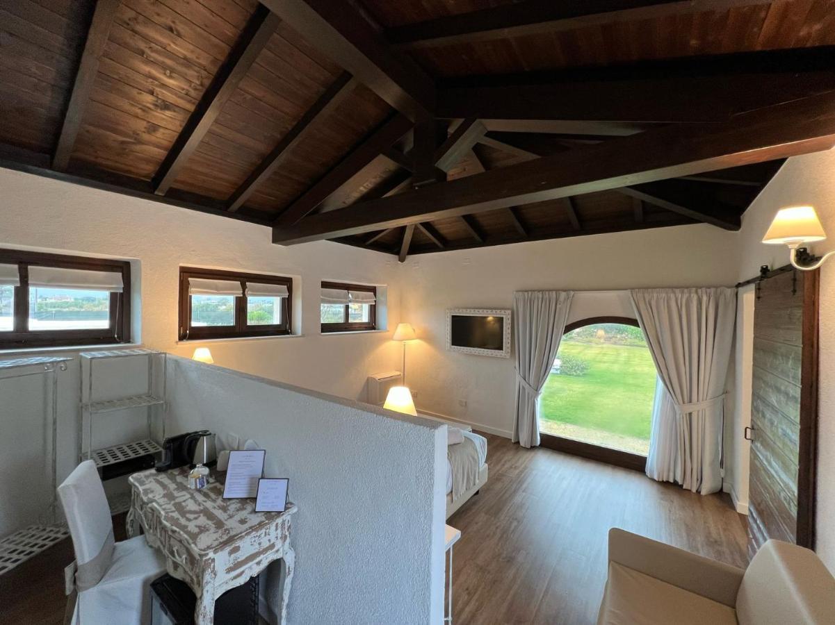 Corte Maddalena Camere Capoterra Dış mekan fotoğraf